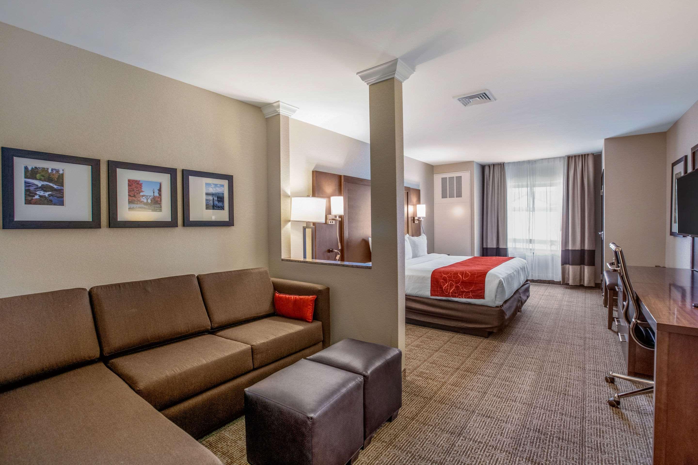 Comfort Suites Fishkill Near Interstate 84 Zewnętrze zdjęcie