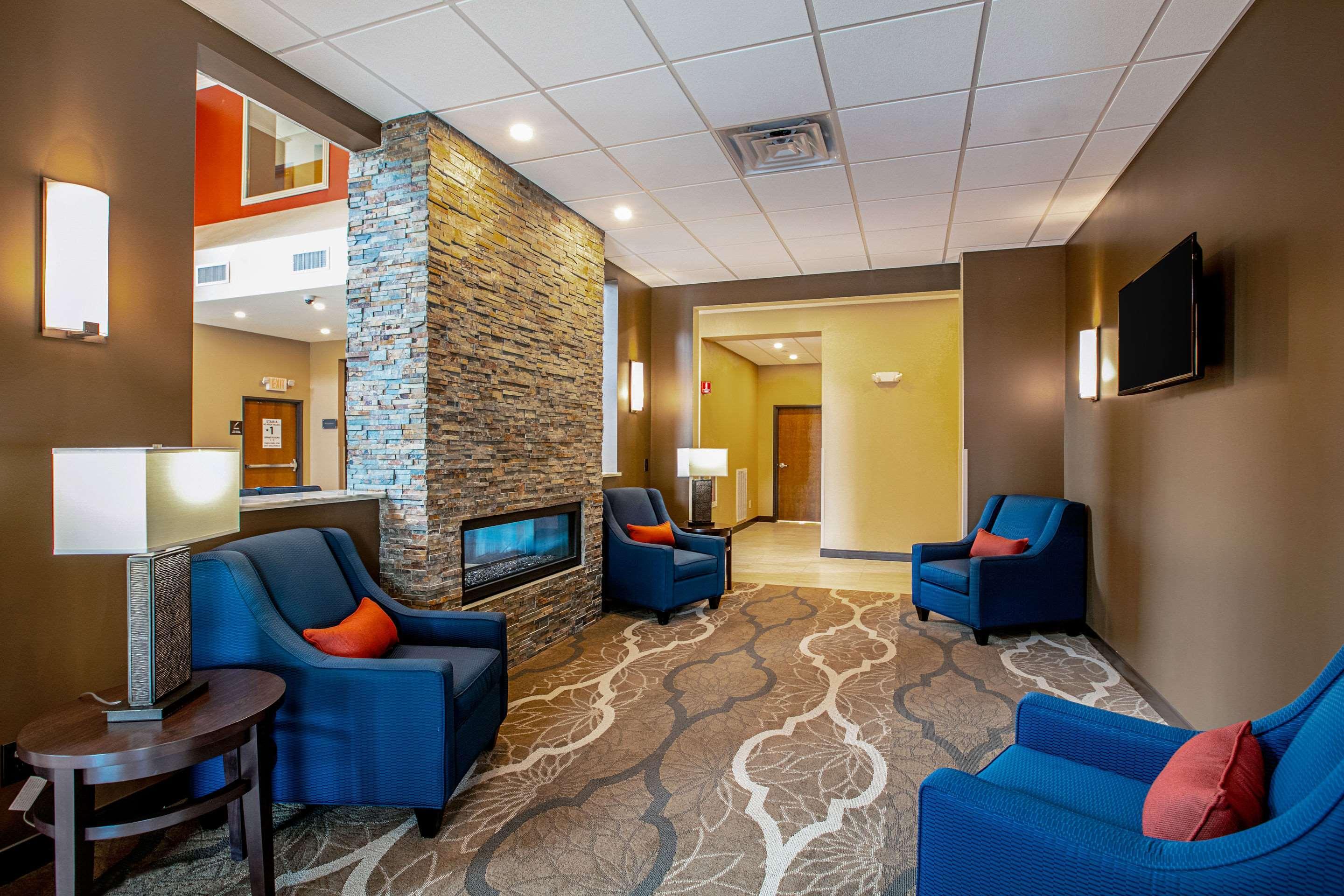 Comfort Suites Fishkill Near Interstate 84 Zewnętrze zdjęcie