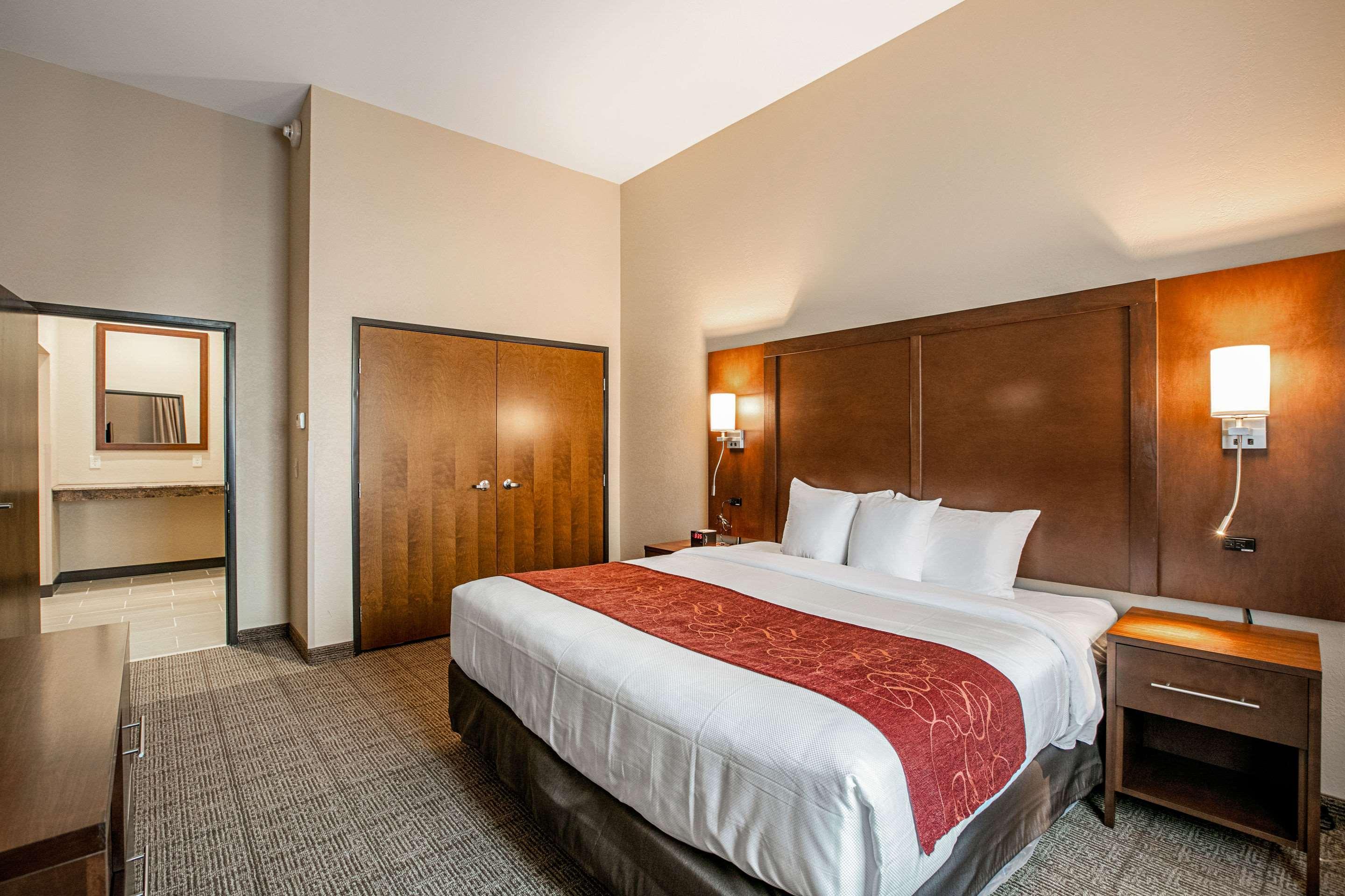 Comfort Suites Fishkill Near Interstate 84 Zewnętrze zdjęcie