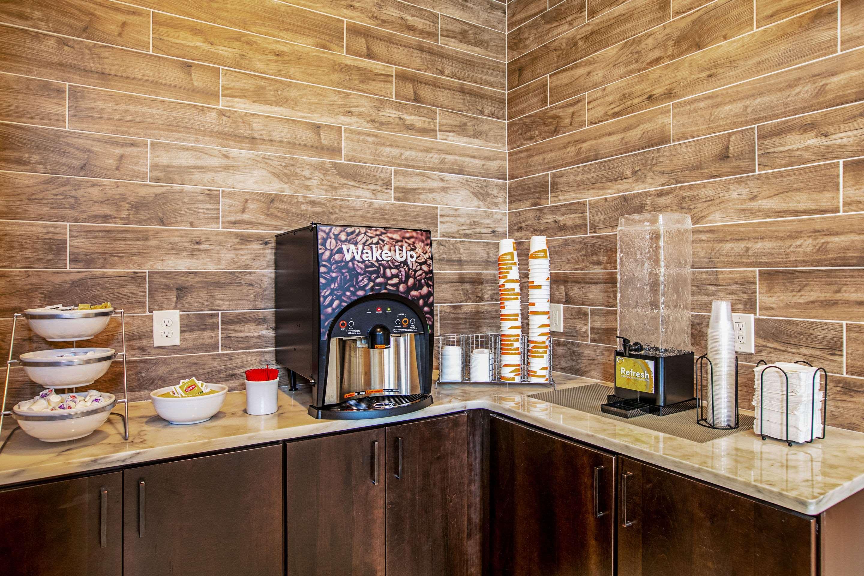 Comfort Suites Fishkill Near Interstate 84 Zewnętrze zdjęcie
