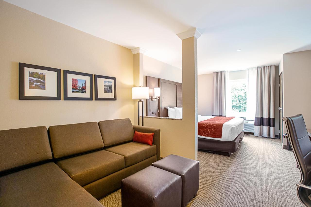 Comfort Suites Fishkill Near Interstate 84 Zewnętrze zdjęcie